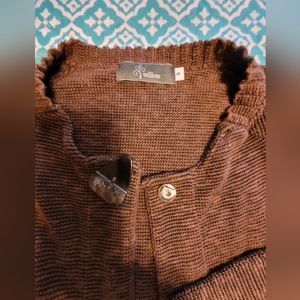 Beautiful sweater size medium